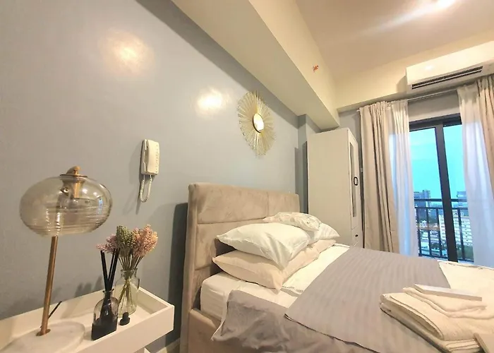 Minimalist Cozy Unit In Grand Residences Apartment *